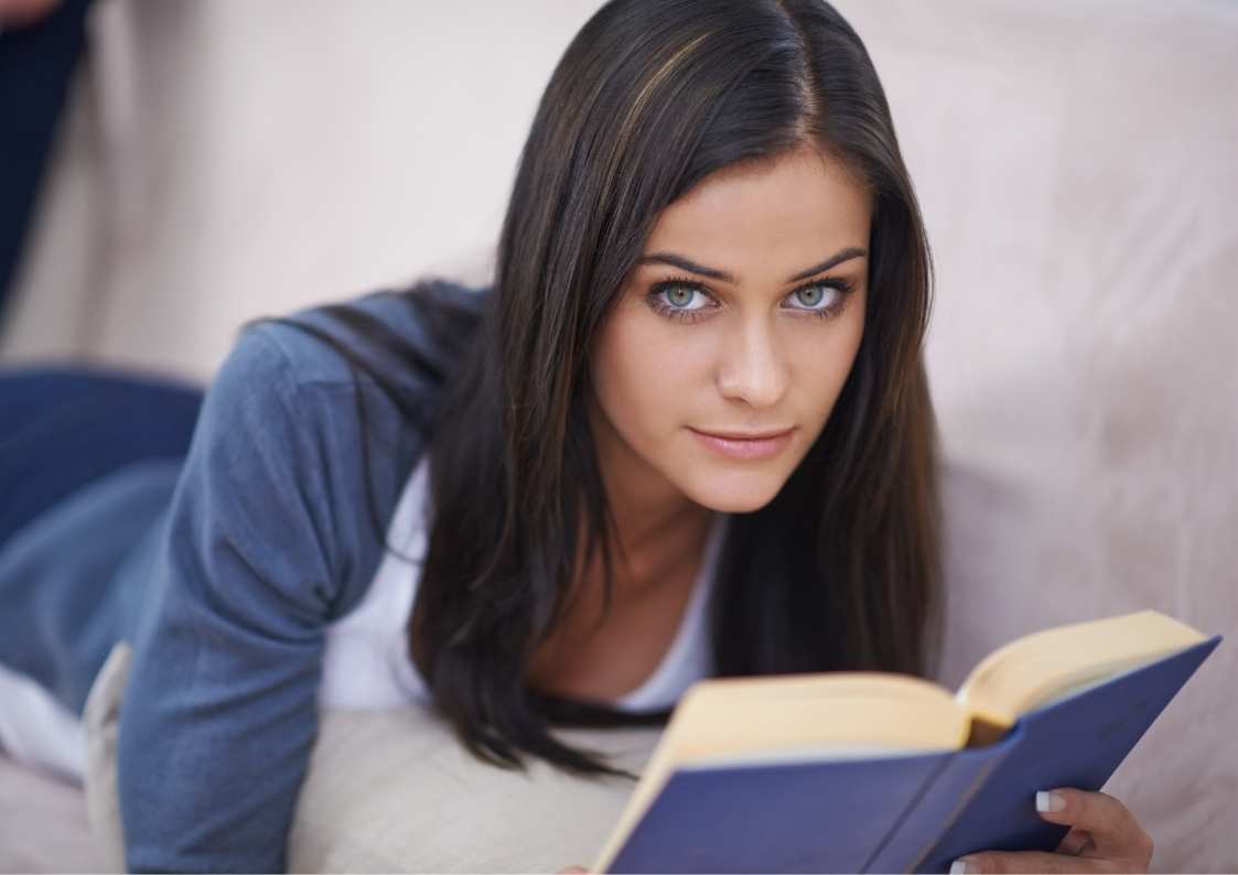 תעלומות, שקרים וטוויסטים: ספרי מתח מומלצים שאי אפשר להפסיק לקרוא